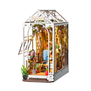 Booknook DIY Craft Kit: Garden House